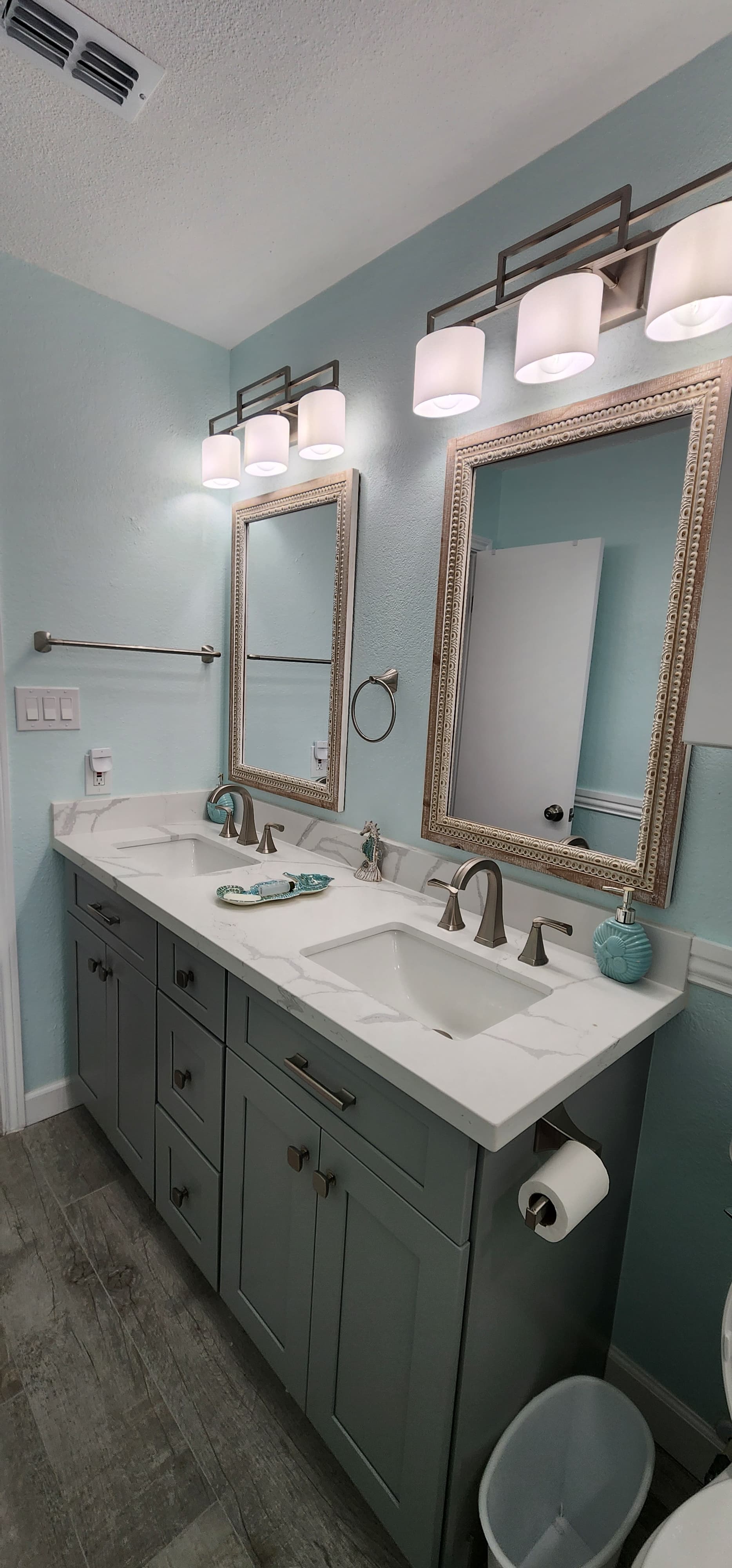 Galveston Island home remodel detail 2
